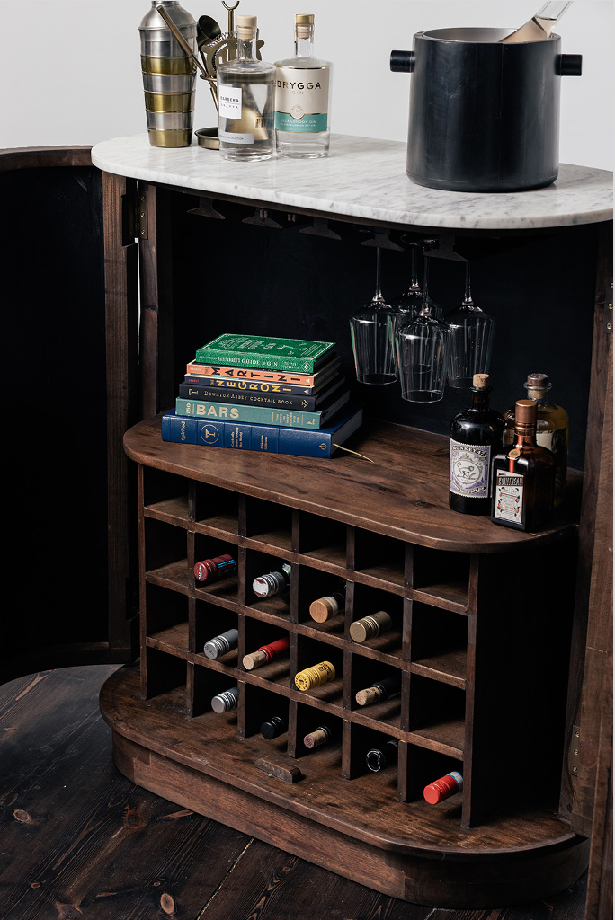 Westbury oval cabinet